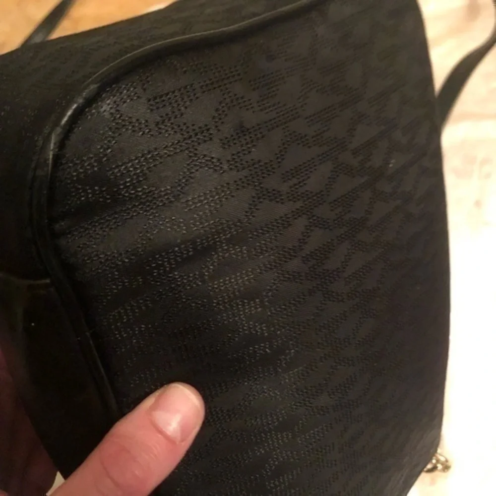 Michael kors signature mk messenger crossbody bag